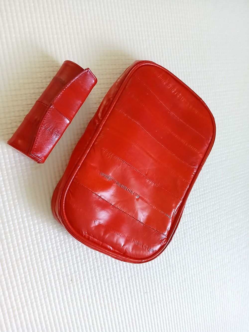 Vintage Red Eel SkinTravel bag with lipstick holder, Korea, 60th, as is,rare